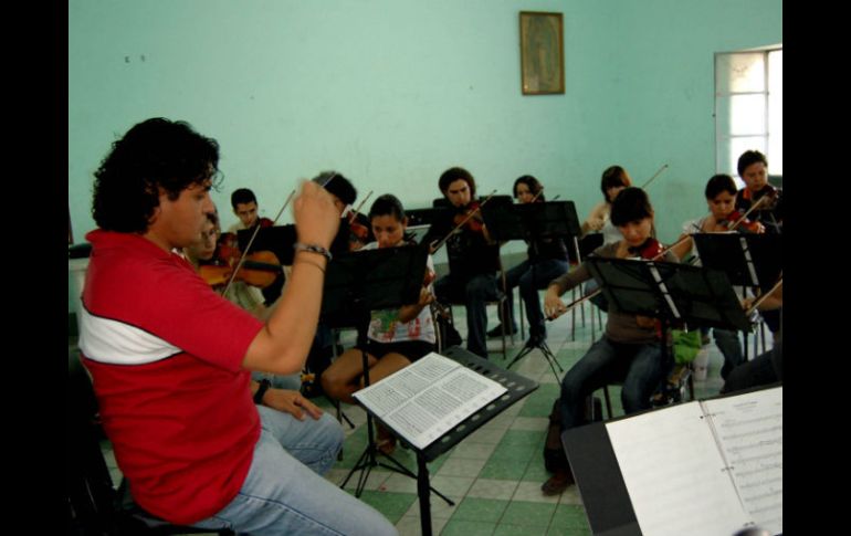 In Crescendo surgió como una iniciativa de algunos alumnos del taller de música de la Universidad de Guadalajara. EL INFORMADOR / E. Barrera