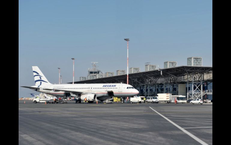 Entre los aeropuertos acordados, incluyen varios populares destinos turísticos. AFP / S. Mitrolidis