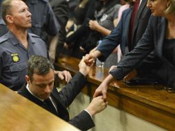 Pistorius se apresta a pasar cuatro años y dos meses bajo arresto domiciliario. AP / ARCHIVO