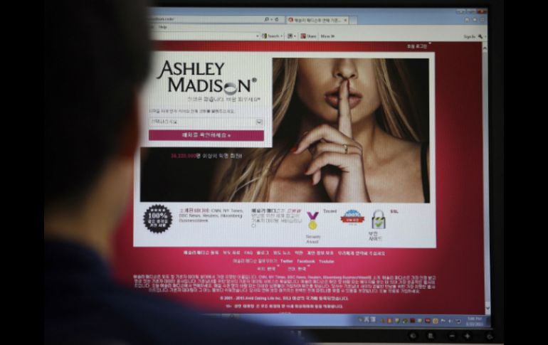 Ashley Madison ha atraído la atención a su servicio, el cual proclama que facilita las relaciones extramaritales. AP / L. J. Man