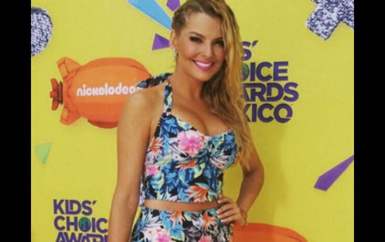 La actriz venezolana destacó que le brindará todo su apoyo al intérprete tras la muerte de su padre. INSTAGRAM / marjodsousa