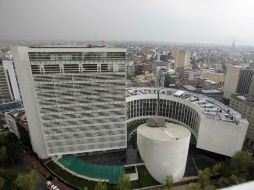 El horario para iluminar el edificio que consta de 14 pisos será determinado por la Mesa Directiva. EL INFORMADOR / ARCHIVO