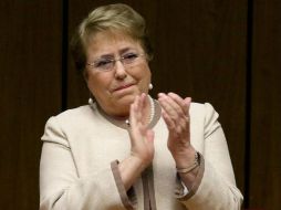 Bachelet dijo que el Estado busca opciones para sus ciudadadanas. EFE / A. Cristaldo