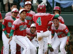 La escuadra mexicana logró su boleto a la semifinal internacional, donde esperará al perdedor del duelo Japón-Venezuela. AP / G. Puskar