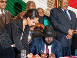 Kiir firmara en Juba un acuerdo de paz ya refrendado por los rebeldes para poner fin a 20 meses de guerra civil. AFP / C. Lomodong