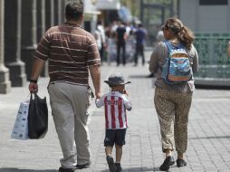 Si después de dos años la pareja  no se puede embarazar tendrían que acudir a una primera revisión con un especialista. EL INFORMADOR / ARCHIVO