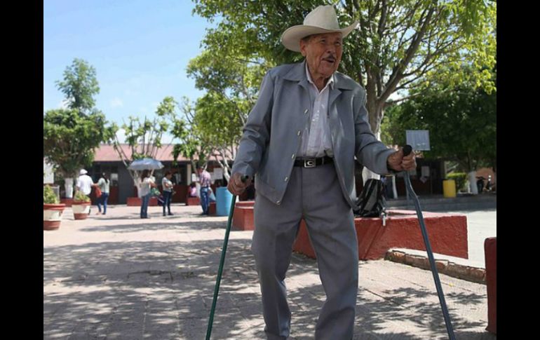 En la actualidad ser anciano significa, falta de oportunidades y un futuro incierto lleno de carencias. EL INFORMADOR / ARCHIVO