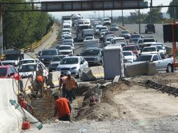 Antes de que termine septiembre concluirán los trabajos en los retornos del Periférico y la unión de la avenida Santa Esther. EL INFORMADOR / R. Tamayo