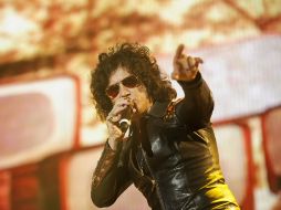 Bunbury espera que el público se sorprenda con la elección de temas para el especial. EL INFORMADOR / ARCHIVO