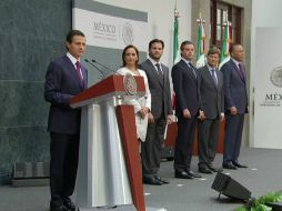 El Presidente Enrique Peña Nieto toma protesta a los funcionarios en sus nuevos cargos en la administración federal. YOUTUBE / Presidencia de la República