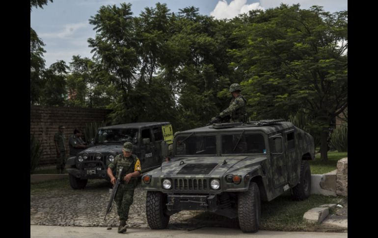 Personal militar resguardó el lugar y no se permitió el ingreso de ninguna otra dependencia. EL INFORMADOR / R. Tamayo