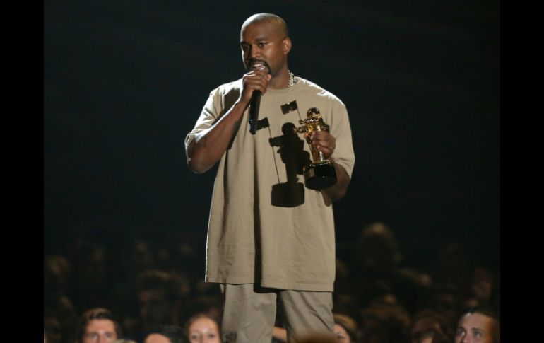 En los MTV VMA Kanye West se dijo un defensor del arte y finalizó con su anuncio político. AP / ARCHIVO