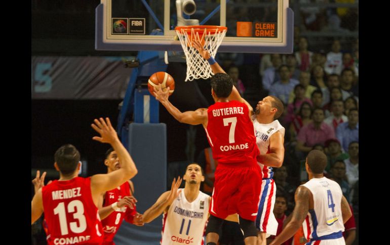 El quinteto azteca, que llega como campeón defensor del torneo tras ganar el FIBA Américas 2013 de Caracas. NTX / I. Hernández