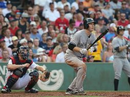 Fenway Park. Stephen Drew conectó jonrón productor de tres carreras para los Yankees en el tercer inning. AFP / J. Rogash