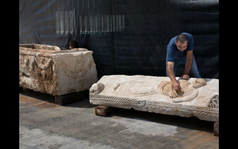 La Autoridad de Antigüedades llamó al sarcófago ''uno de los más importantes y hermosos'' encontrados en Israel. AFP / M. Kahana