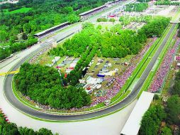 Circuito de Monza. Por el diseño del trazado es uno de los más rápidos, en el cual los monoplazas alcanzan velocidades de 335 kmh. AP /