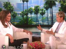 La presentadora, abiertamente gay, no dudó en cuestionar a Jenner sobre los matrimonios homosexuales. YOUTUBE / TheEllenShow