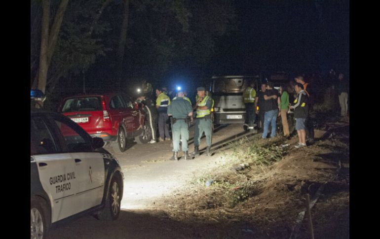 La policía investigaba las causas del accidente del sábado. EFE / Cabalar