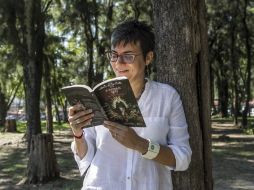 Cecilia Eudave, una de las escritoras que forma parte del homenaje literario que se ofrecerá para Stephen King. EL INFORMADOR / R. Tamayo