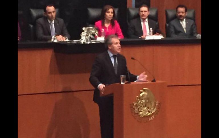 Almagro fue recibido por el pleno del Senado mexicano. TWITTER / @Almagro_OEA2015