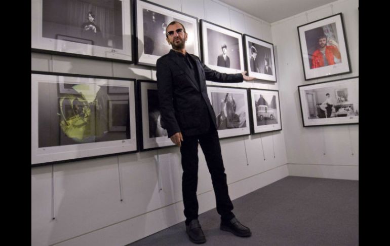 El ex miembro de The Beatles presenta un colección de fotografías inéditas de su vida y del cuarteto de Liverpool. AFP / J. Tallis