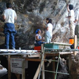 Rescatan sitio de pinturas rupestres en Guerrero