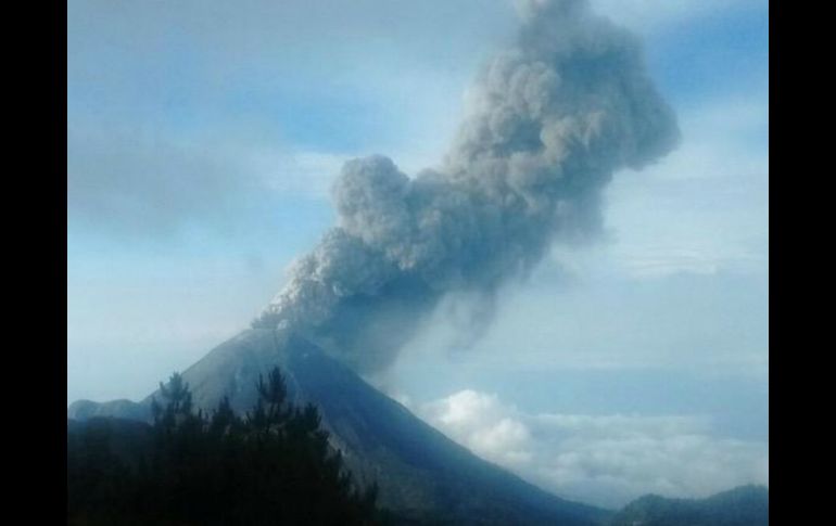 De acuerdo con el monitoreo, ha prevalecido la actividad en el Volcán El Colima. TWITTER / @PCJalisco