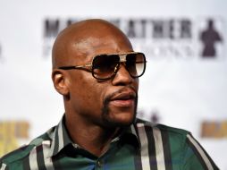 Aseguran que Floyd Mayweather recibió una infusión intravenosa de solución salina y vitaminas. AFP / E. Miller