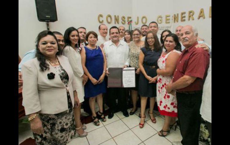 El pasado 6 de septiembre, Mendoza Davis recibió la constancia de mayoría por parte del consejo electoral estatal. TWITTER / @cmendozadavis