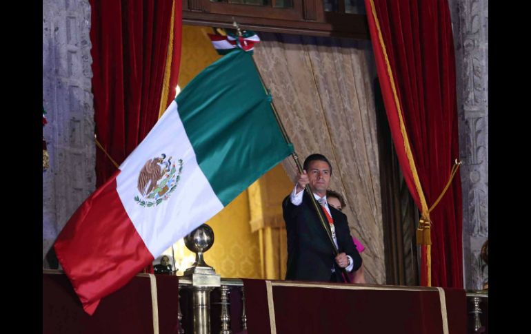 Peña Nieto realizará la ceremonia del grito en Palacio Nacional como es tradicional cada año. NTX / ARCHIVO