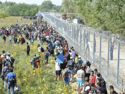 Se han detenido a 16 migrantes al entrar en vigor la ley que impone penas de cárcel a quien cruce la frontera ilegalmente. EFE / D. Dozet