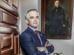 Mancera agrega que le anima ir con la izquierda por la ideología, pero no se cierra a otra opción. SUN / Y. Xolalpa