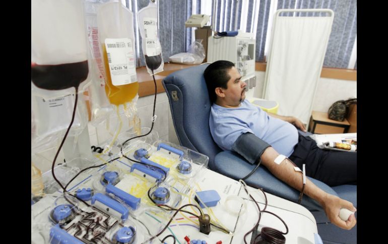 Las personas con la intención de donar sangre tiene que hacer las pruebas de rigor. EL INFORMADOR / ARCHIVO