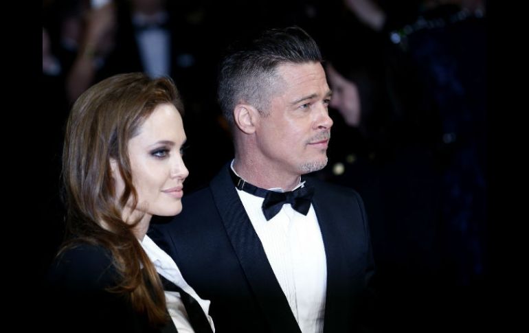 Afirman que Brad y Angelina sólo quieren lo mejor con Shiloh y creen que tal vez sólo sea una etapa. AP / ARCHIVO