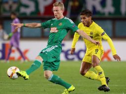 Dos Santos estuvo muy participativo a la hora de ejecutar tiros de esquina y tiros libres. AP / R. Zak