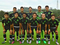 Los primeros instantes del encuentro fueron dominados por el Tricolor, no obstante, careció de contundencia. TWITTER / @miseleccionmx