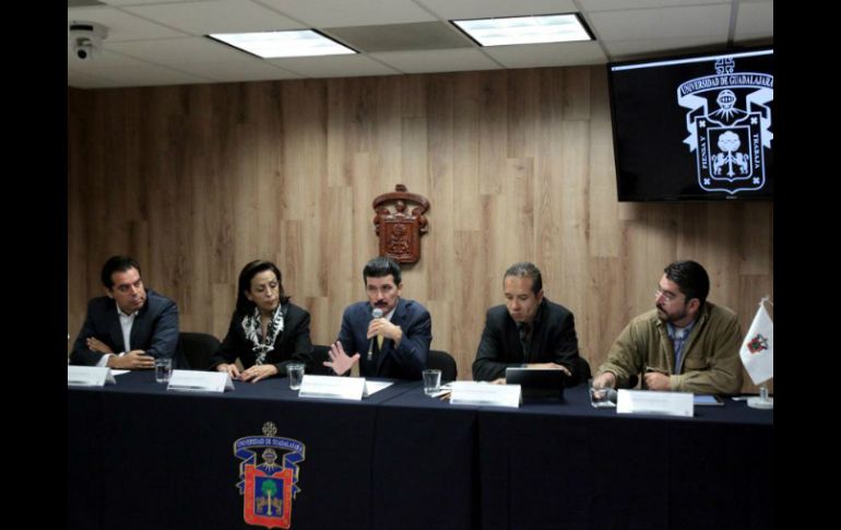 Autoridades de la UdeG ofrecieron una rueda de prensa para informar sobre las actividades en homenaje a Mathias Goeritz. ESPECIAL / udg.mx