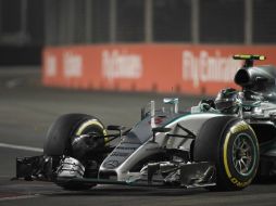 Nico quiere desafiar a Hamilton en el liderato del Mundial. AFP / M. Rasfan