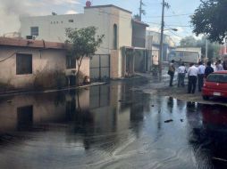 Como medida preventiva, se evacuaron alrededor de 400 personas ubicadas en las inmediaciones de la bodega. TWITTER / @PROFEPA_Mx