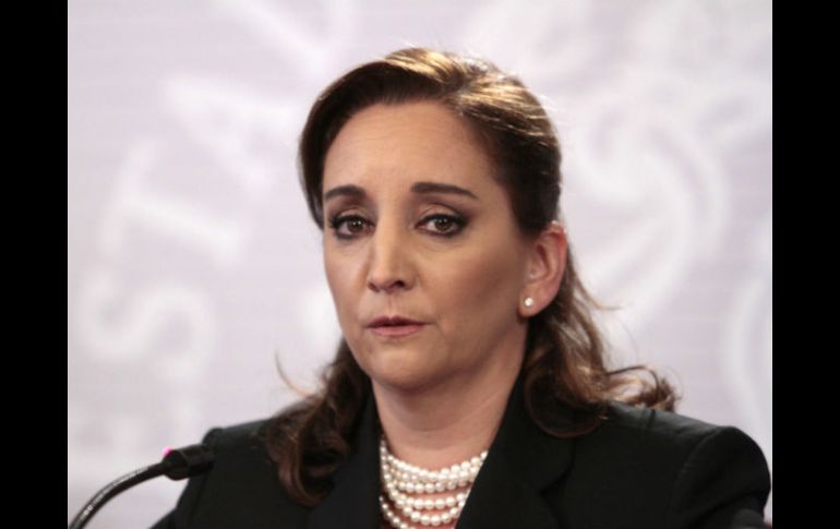 La canciller Claudia Ruiz Massieu reveló el lunes que se esperaba el  miércoles la llegada a México de los restos de los turistas. SUN / I. Stephens