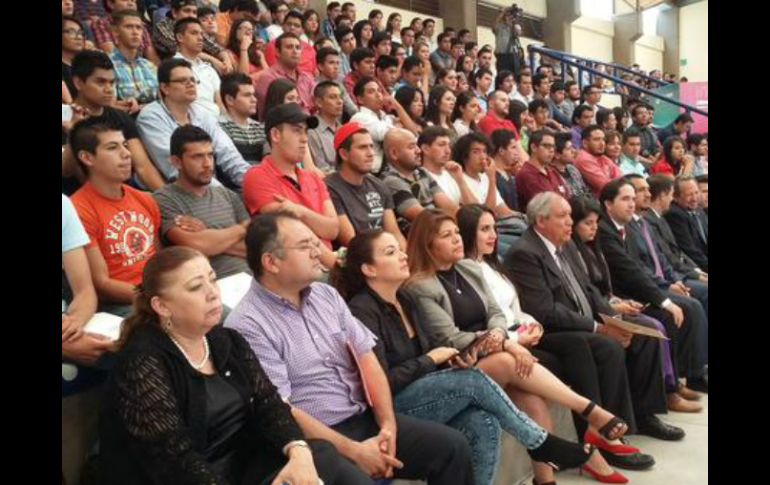 Participan 400 jóvenes estudiantes agrupados en equipos. TWITTER / @SedecoJalisco