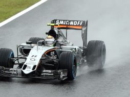 Ante la lluvia que no dejó de caer en el circuito de Suzuka, tanto Pérez como Hulkenberg se mostraron descontentos. AFP / T. Yamanaka