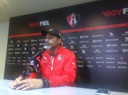 Matosas insistió en que la gustaría ver a la afición reflejada en la tribuna. TWITTER / @atlasfc