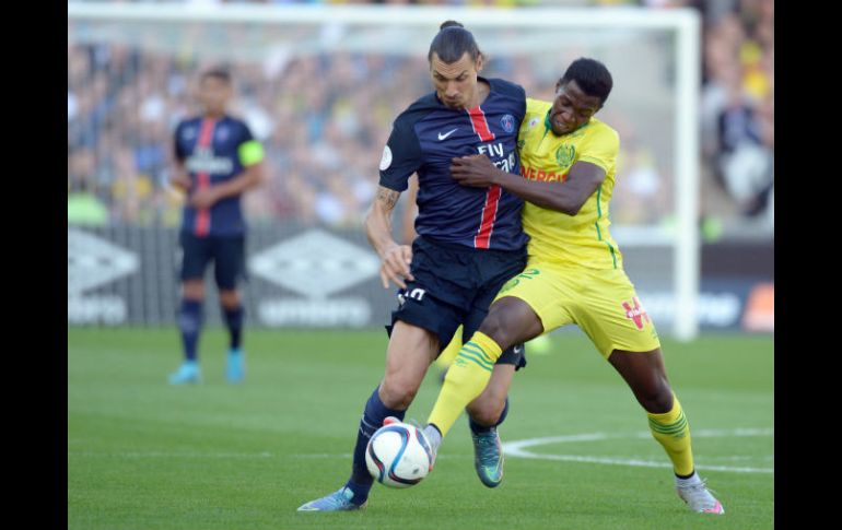 Zlatan Ibrahimovic fue el autor del primer gol del PSG, al minuto 48. AFP / J. S. Evrard