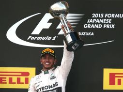 Con la victoria de hoy, Hamilton extiende su liderato hasta los 277 puntos, una distancia de 48 puntos con su compañero Rosberg. AP / R. Griffith