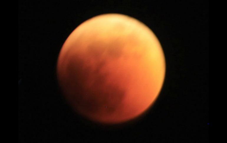 En México, el eclipse alcanzará su punto más alto alrededor de las 21:47 horas. EL INFORMADOR / ARCHIVO