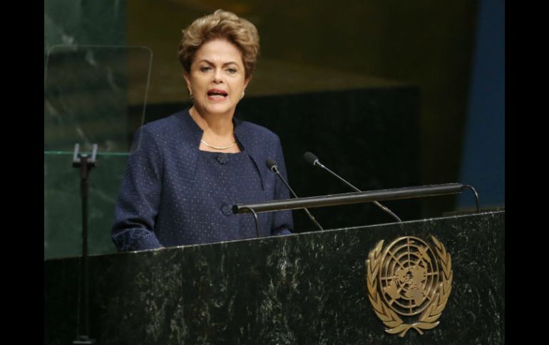 Rousseff destacó que su país es de los pocos que han tomado medidas al respecto. EFE / M. Campbell