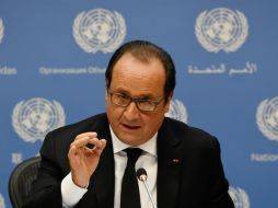 Hollande dice que existen riesgos de fracasar en la cumbre de París aunque confía en que la conferencia sea un éxito. AFP / A. Jocard