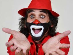 El personaje de televisión,payaso y cantante de música para niños,estuvo en el hospital tras haber presentado anomalías. ESPECIAL / https://www.facebook.com/Felicitaciones-de-Ce