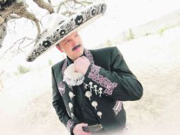 A Pepe Aguilar le gustaría impulsar su faceta de empresario. ESPECIAL /